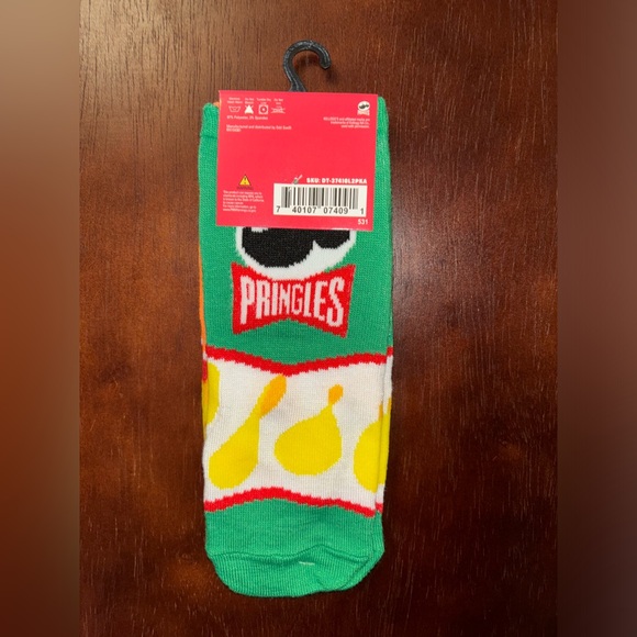 PRINGLES NOVELTY ANKLE SOCKS NWT MEN’S SHOE SIZE 6-12 - Picture 2 of 2